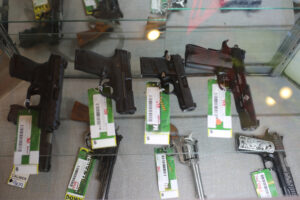 Guns at Arizona EZ-Pawn